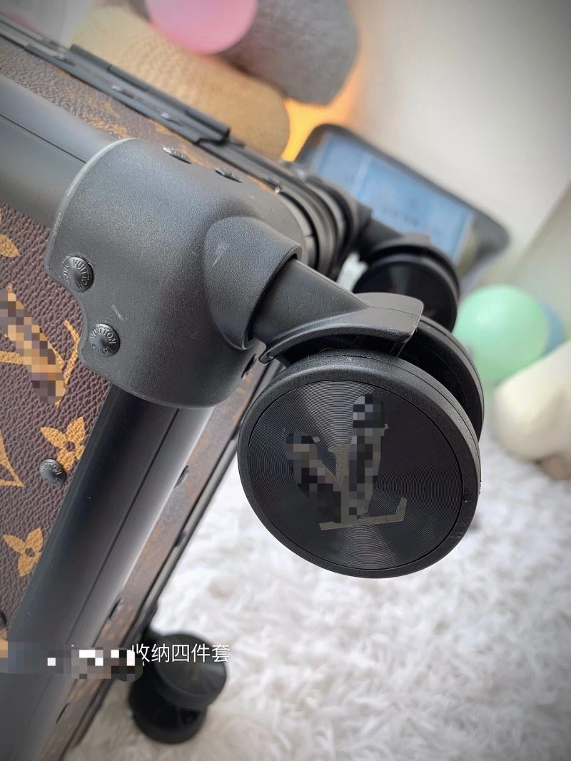 Louis Vuitton Suitcase OdorResistant 65589