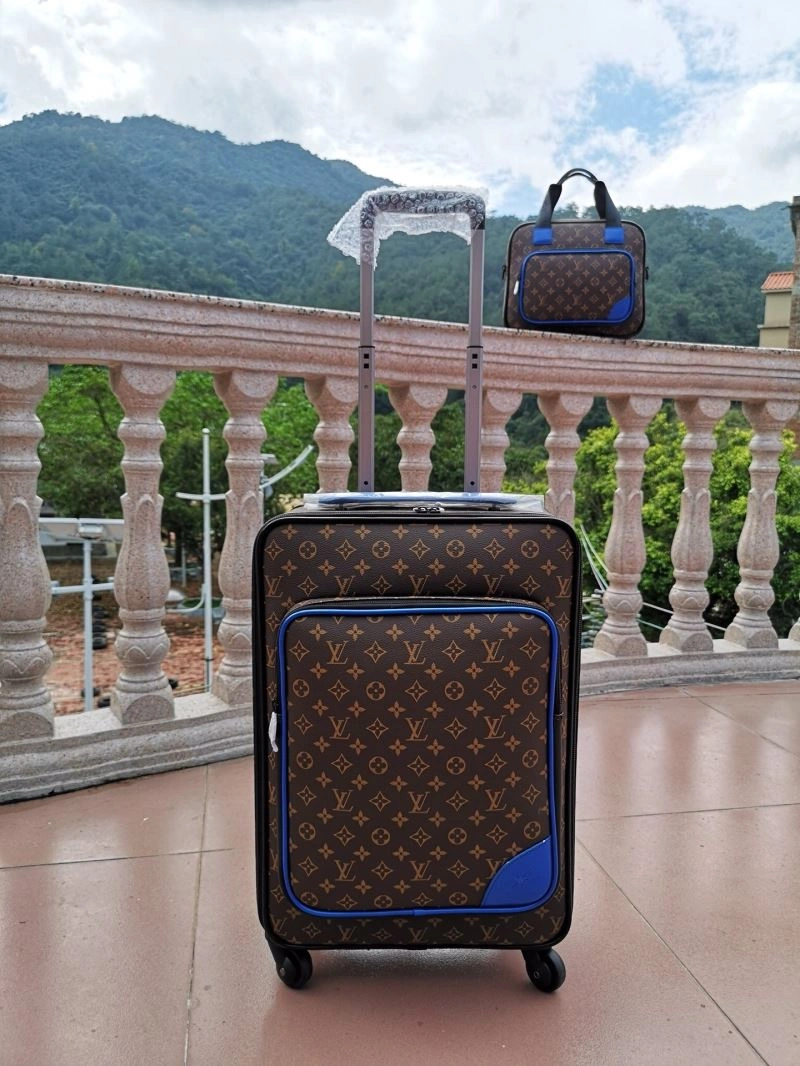 Louis Vuitton Suitcase Effortless 65587