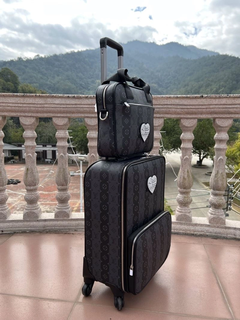 SunProtective Louis Vuitton Suitcase 65575