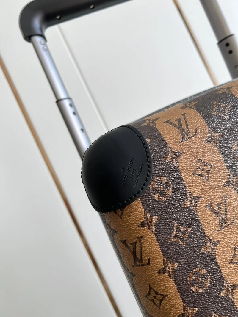 Louis Vuitton Suitcase FashionForward 65576