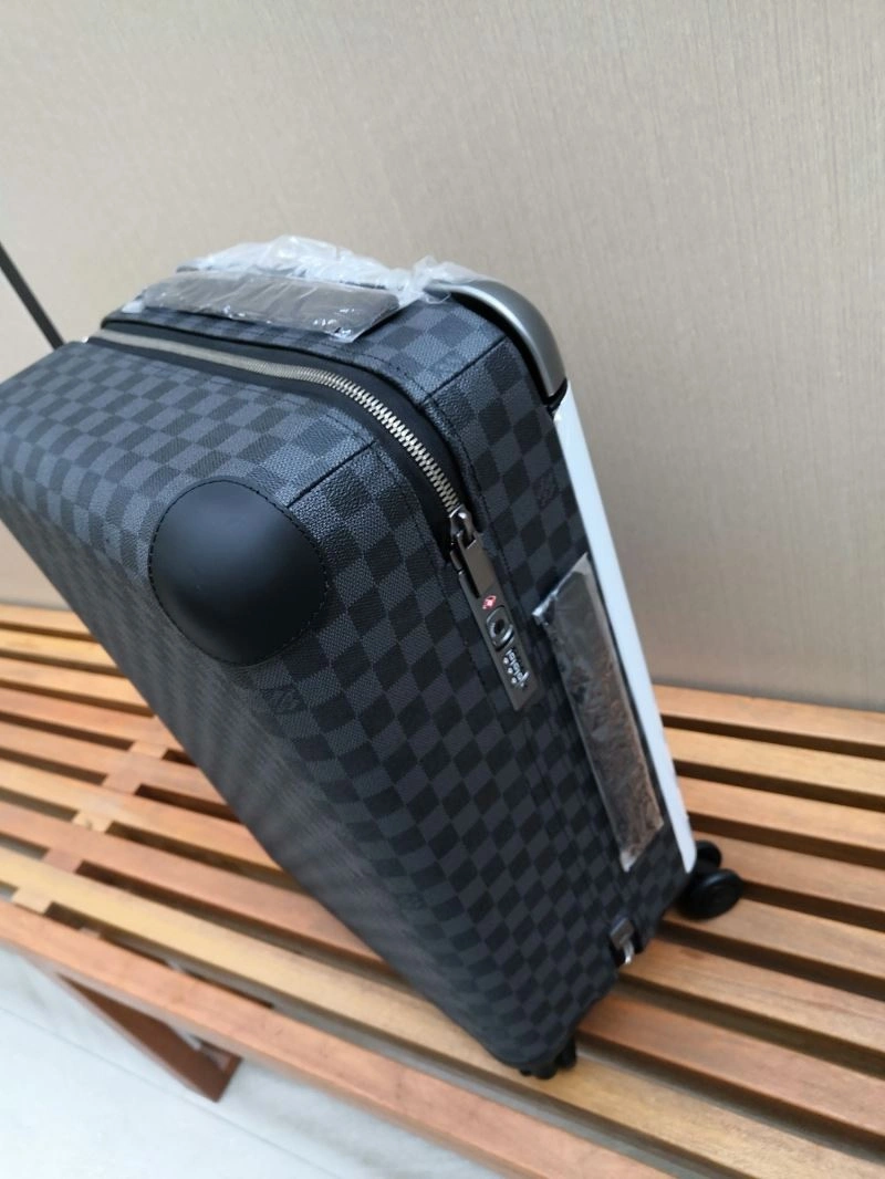 AllSeason Louis Vuitton Suitcase 65606