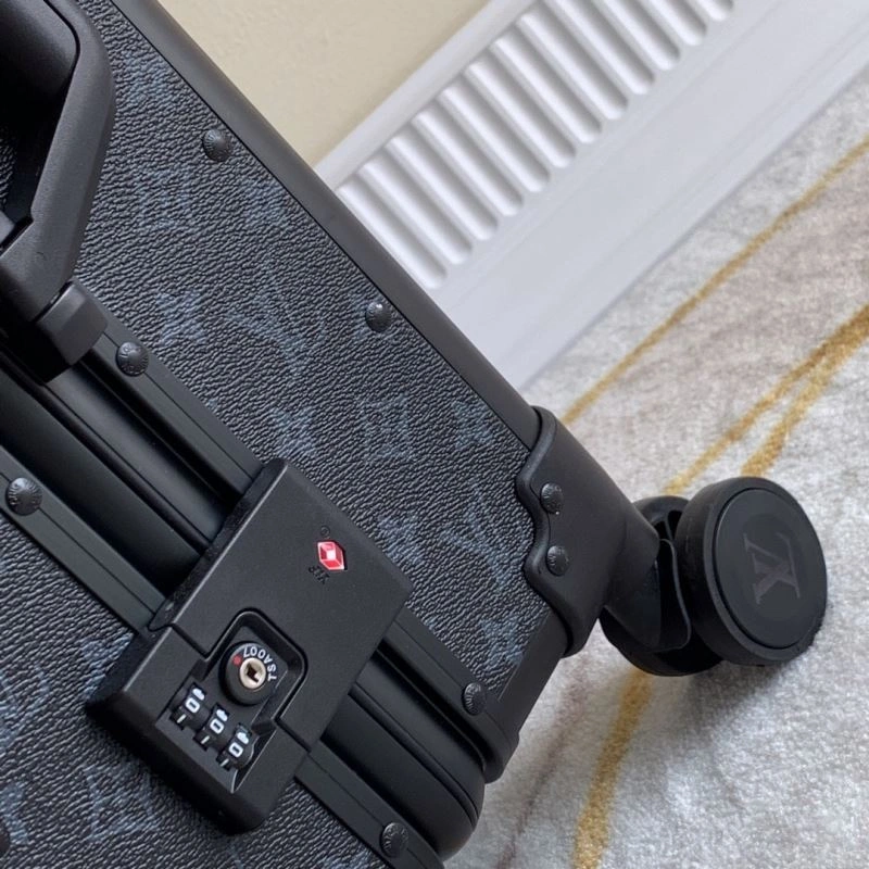 Louis Vuitton Suitcase Comfortable 65566