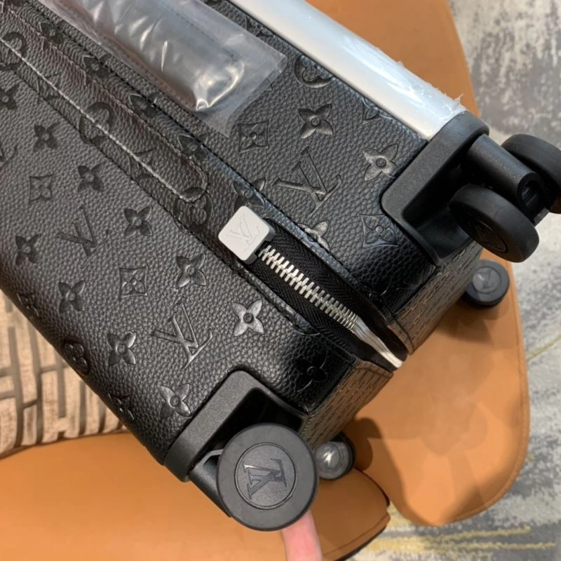 Premium Louis Vuitton Suitcase 65551