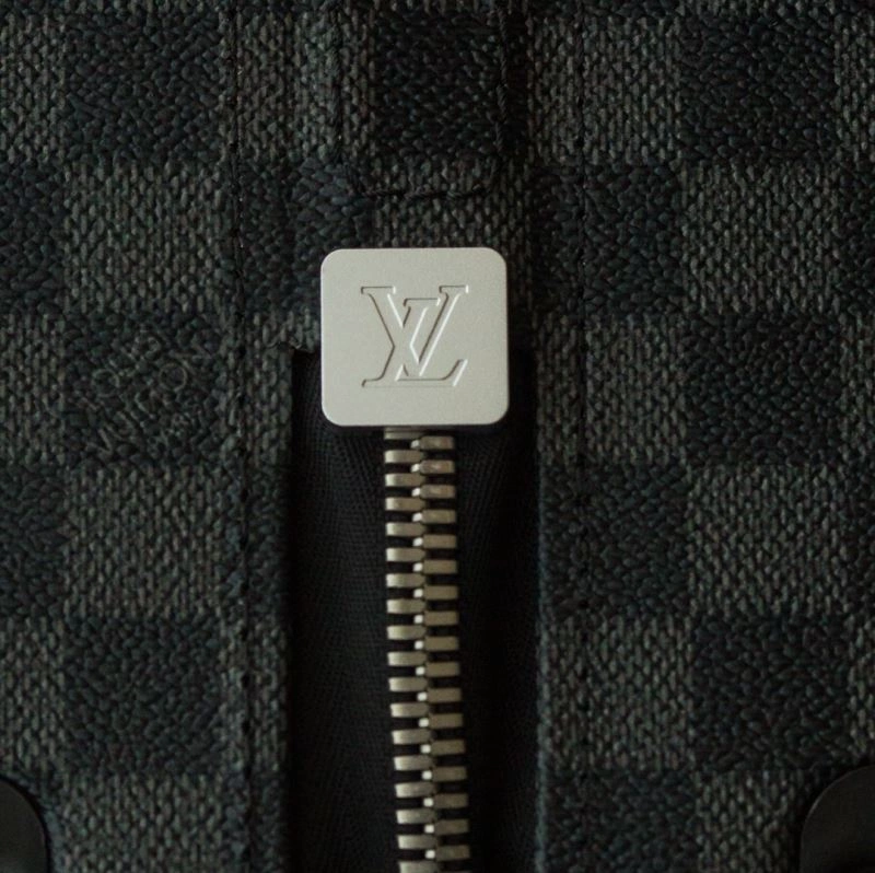 Louis Vuitton Suitcase ComfortFit 65584