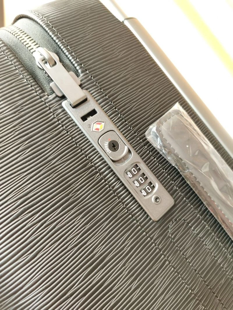 Modern Louis Vuitton Suitcase 65581