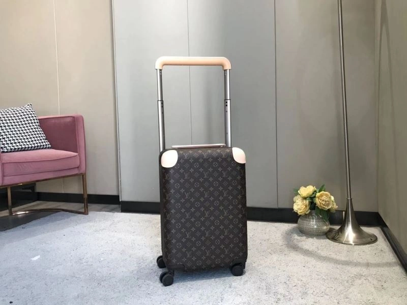 Louis Vuitton Suitcase FashionForward 65525