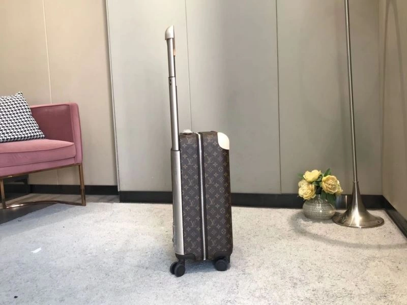 Louis Vuitton Suitcase FashionForward 65525