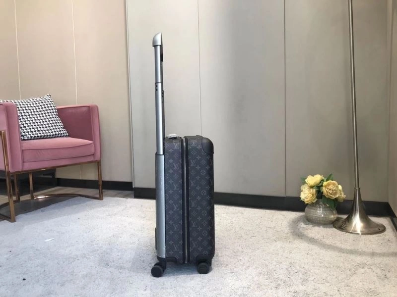 Sporty Louis Vuitton Suitcase 65523