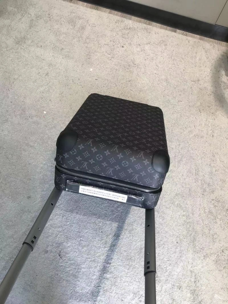 Sporty Louis Vuitton Suitcase 65523
