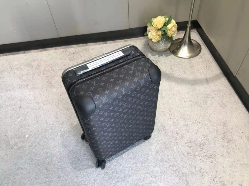 Sporty Louis Vuitton Suitcase 65523