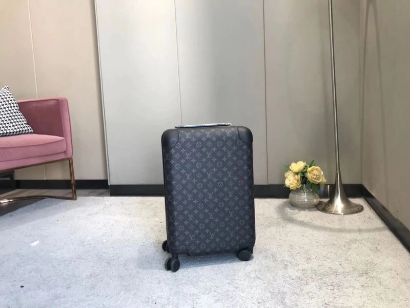 Sporty Louis Vuitton Suitcase 65523