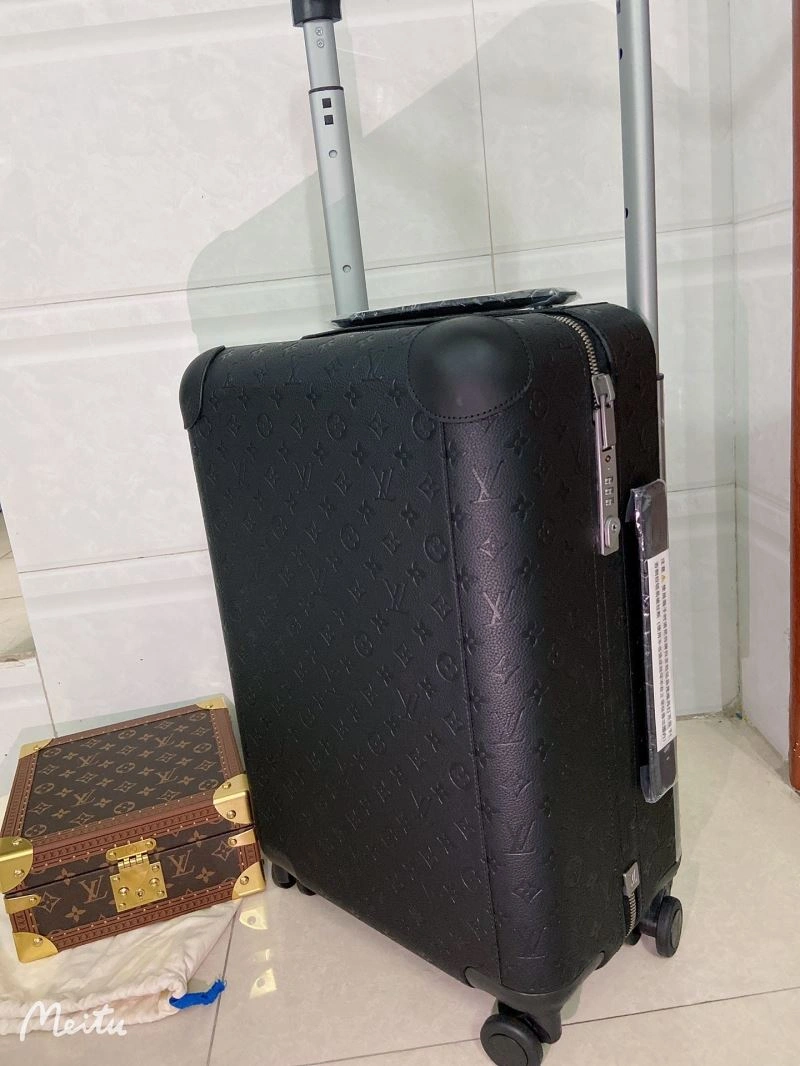 Sophisticated Louis Vuitton Suitcase 65518