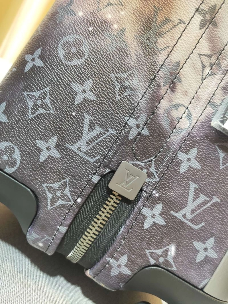 Cozy Louis Vuitton Suitcase 65585