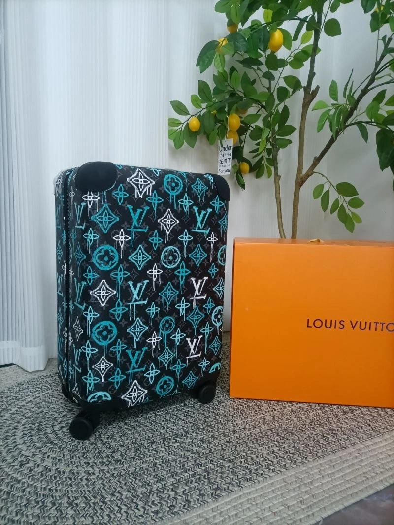 Louis Vuitton Suitcase FashionForward 65492