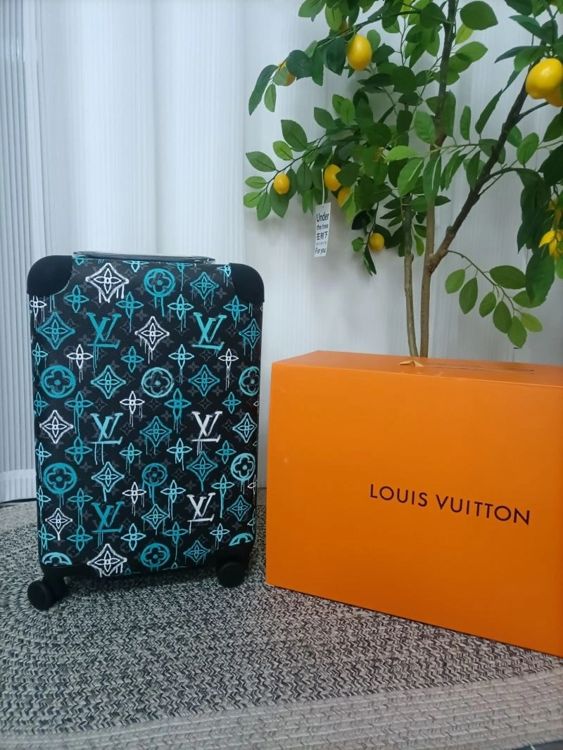 Louis Vuitton Suitcase FashionForward 65492