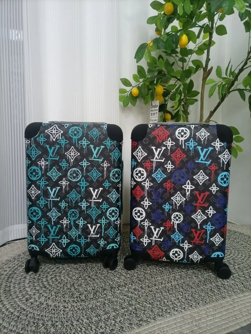 Louis Vuitton Suitcase FashionForward 65492