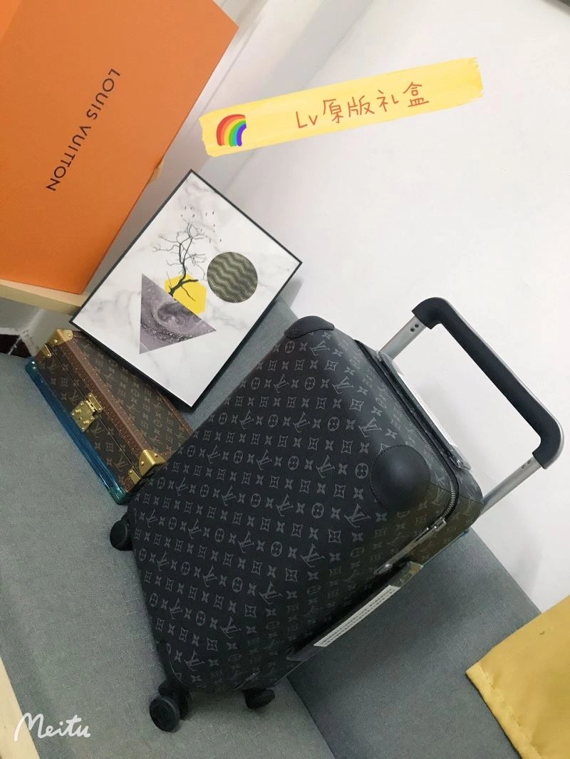 Breathable Louis Vuitton Suitcase 65469