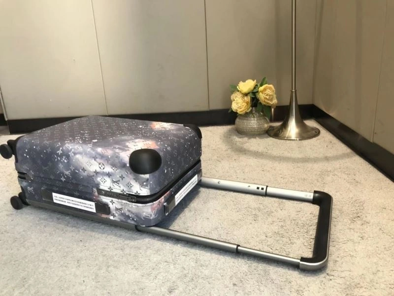 OnTrend Louis Vuitton Suitcase 65468