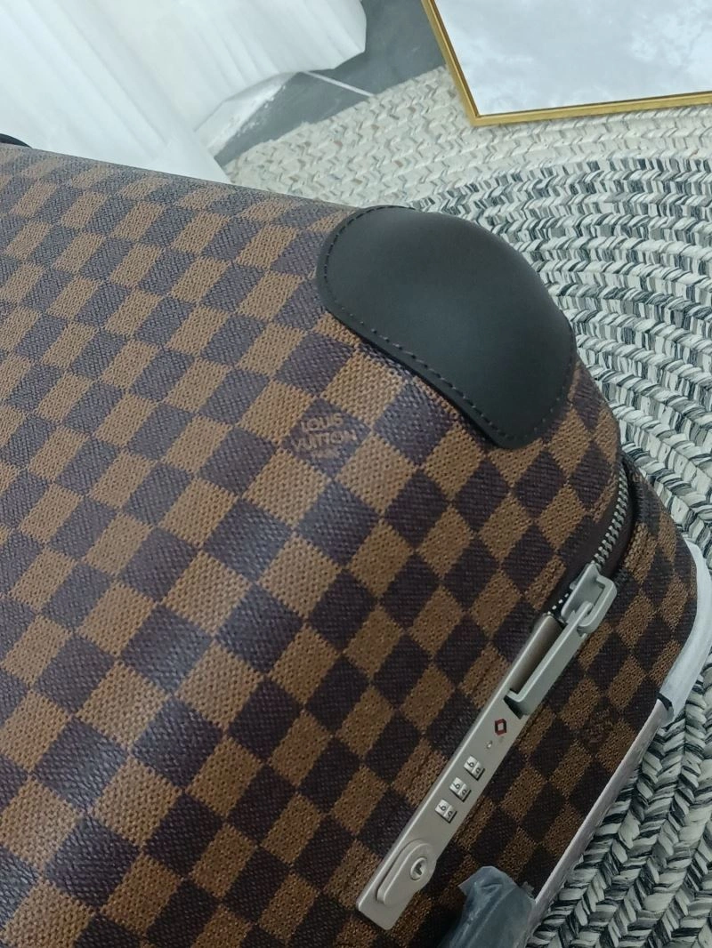 Youthful Louis Vuitton Suitcase 65463