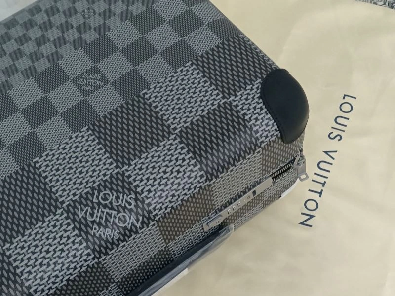 DailyWear Louis Vuitton Suitcase 65459
