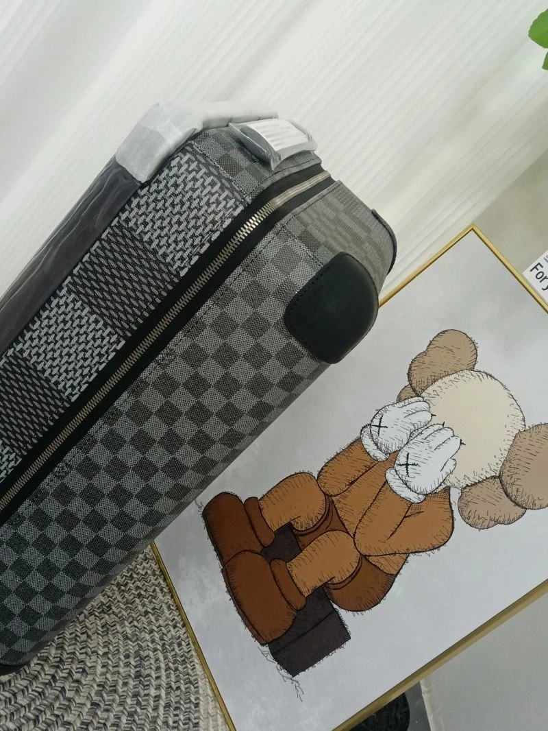 DailyWear Louis Vuitton Suitcase 65459