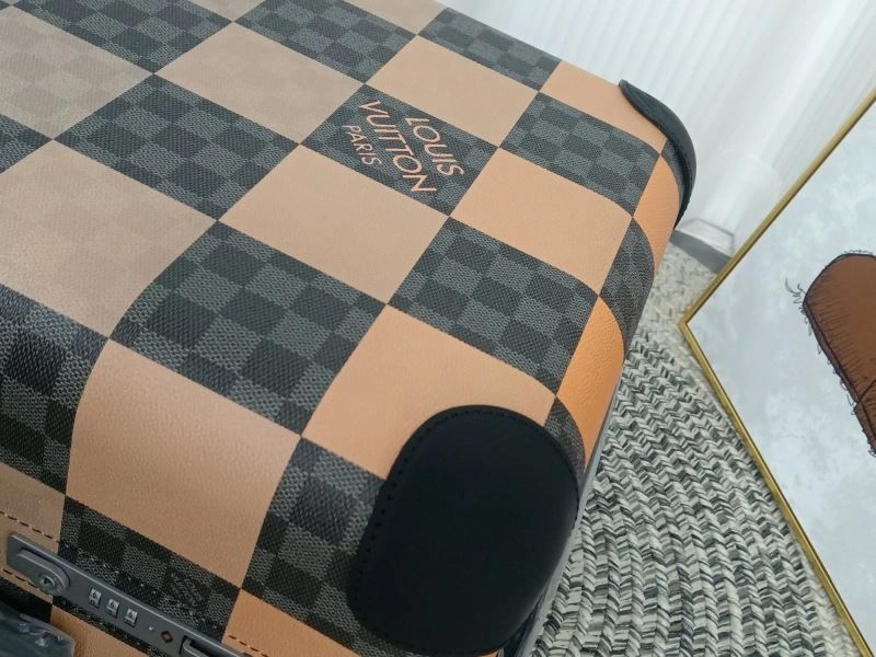 Louis Vuitton Suitcase Versatile 65453