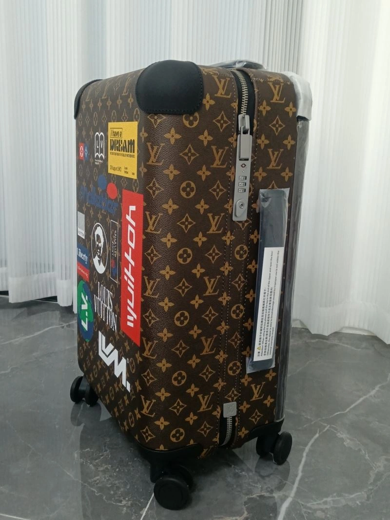 Bright Louis Vuitton Suitcase 65439