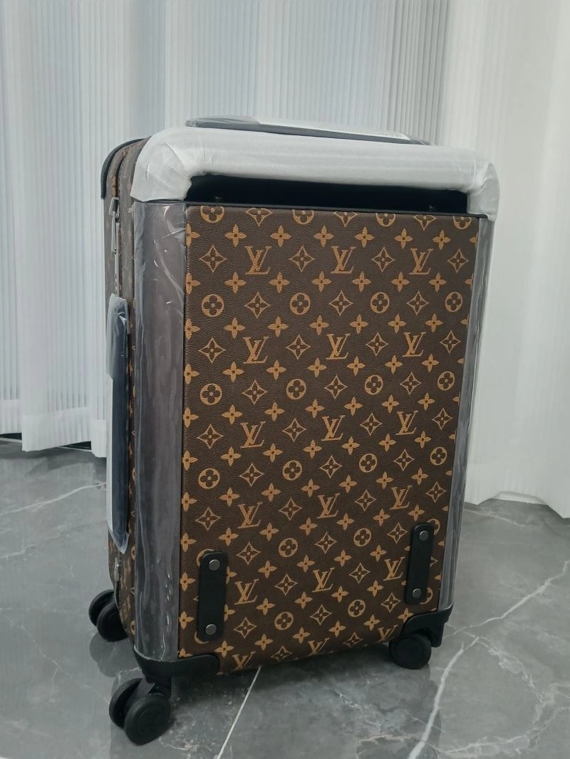 Bright Louis Vuitton Suitcase 65439