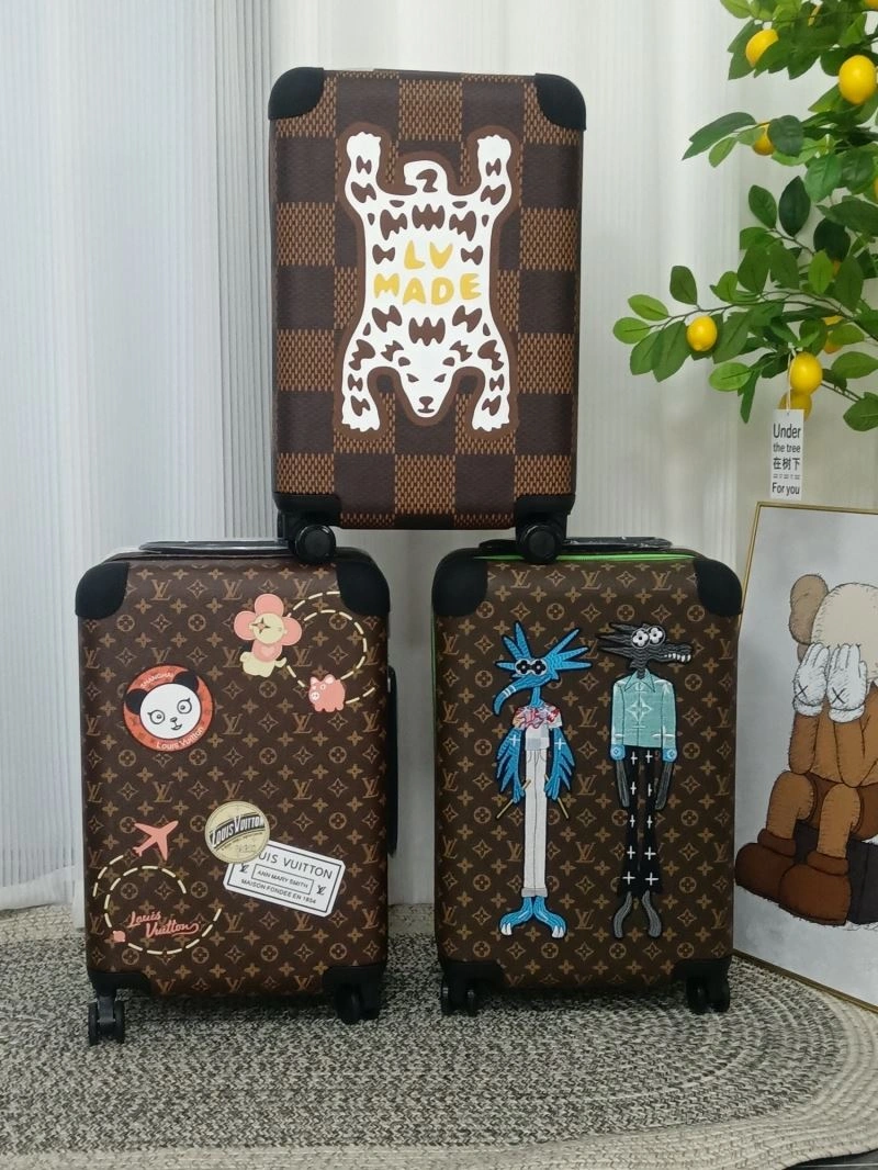 Bright Louis Vuitton Suitcase 65439