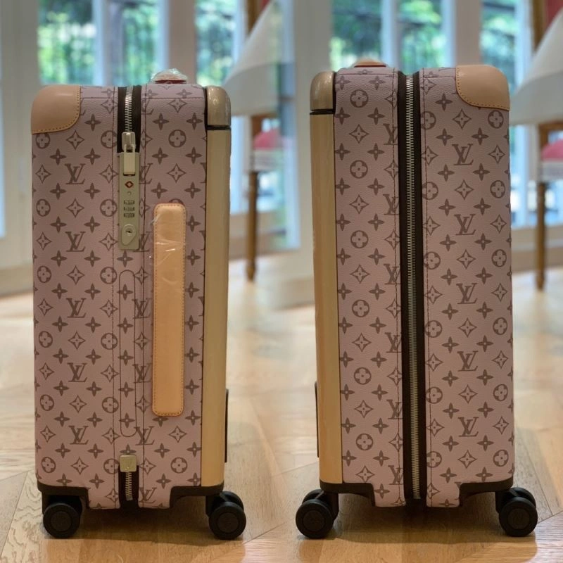 WaterResistant Louis Vuitton Suitcase 65449