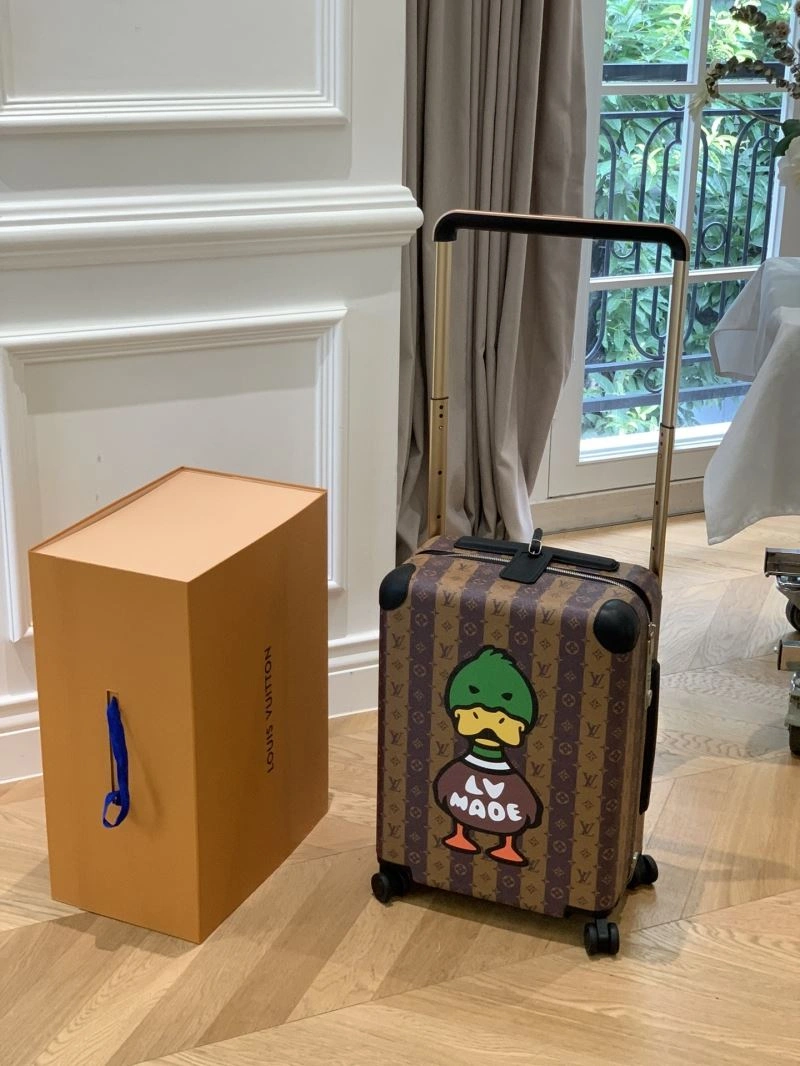 Louis Vuitton Suitcase ModernLook 65447