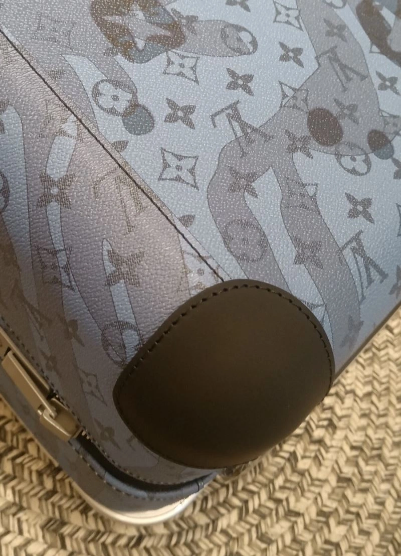 OnTrend Louis Vuitton Suitcase 65416