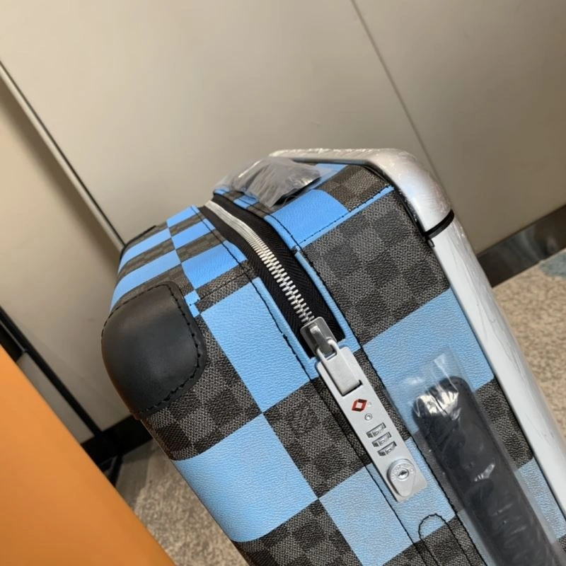 UrbanChic Louis Vuitton Suitcase 65454