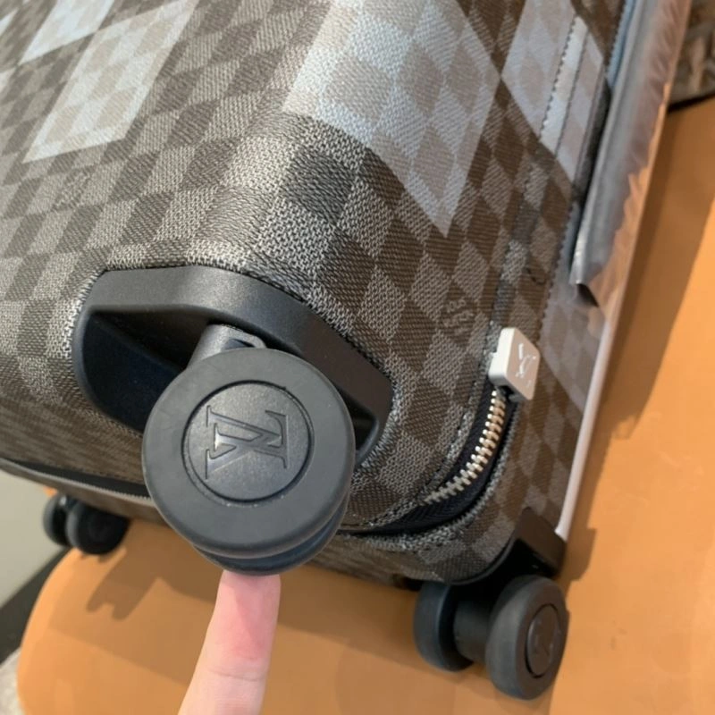 UrbanChic Louis Vuitton Suitcase 65454