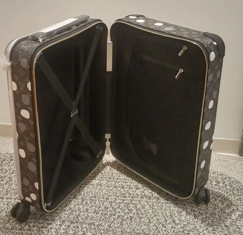 Louis Vuitton Suitcase Vibrant 65421