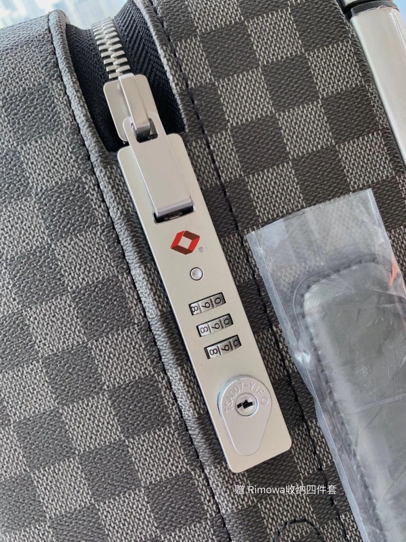GoodFit Louis Vuitton Suitcase 65418