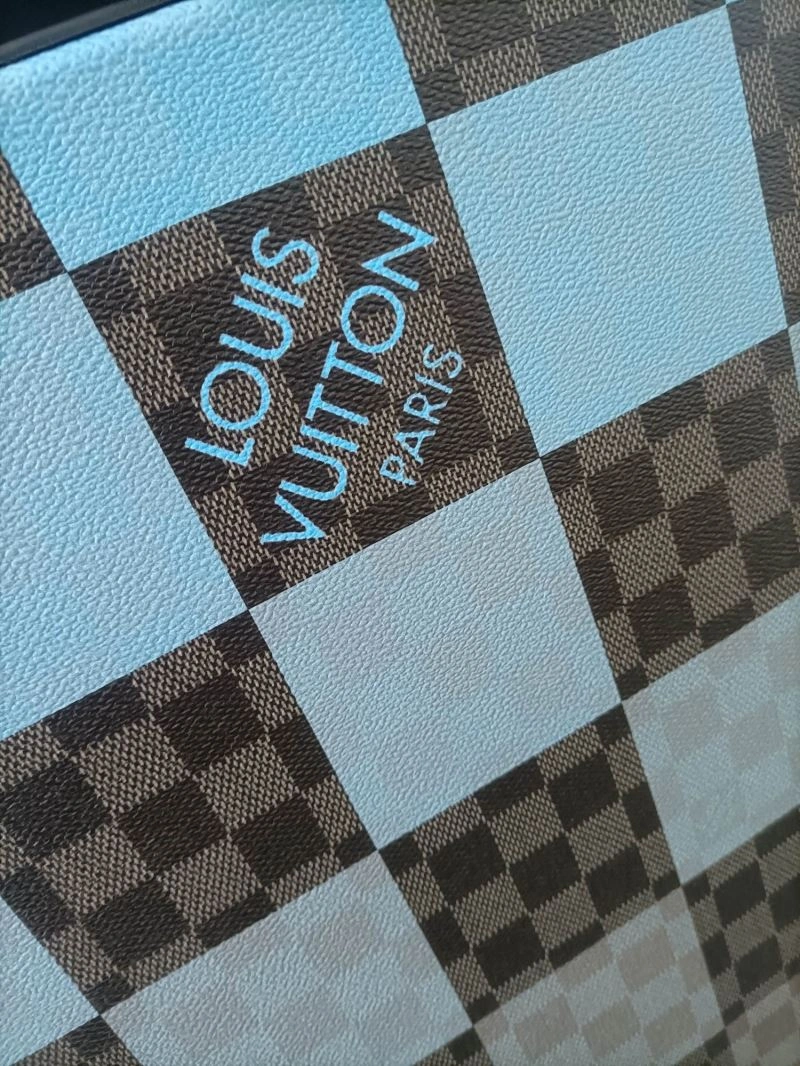Neat Louis Vuitton Suitcase 65413