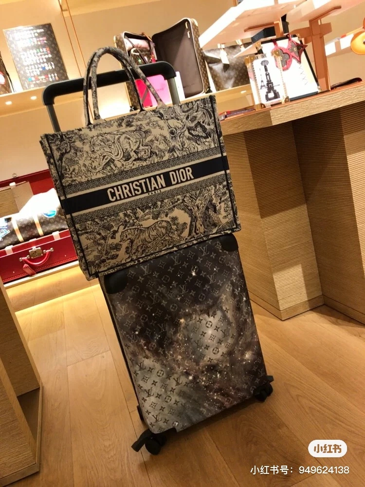 Louis Vuitton Suitcase Trendsetting 65415