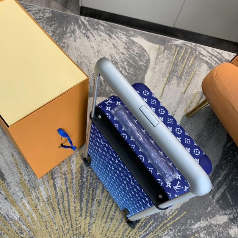 MoistureWicking Louis Vuitton Suitcase 65401