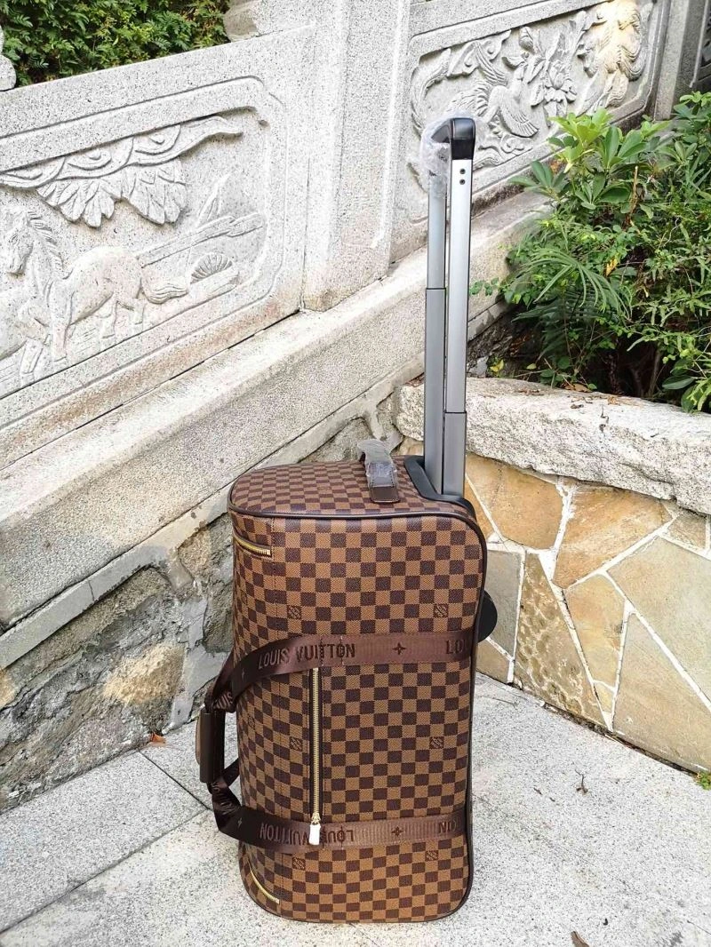 Affordable Louis Vuitton Suitcase 65404