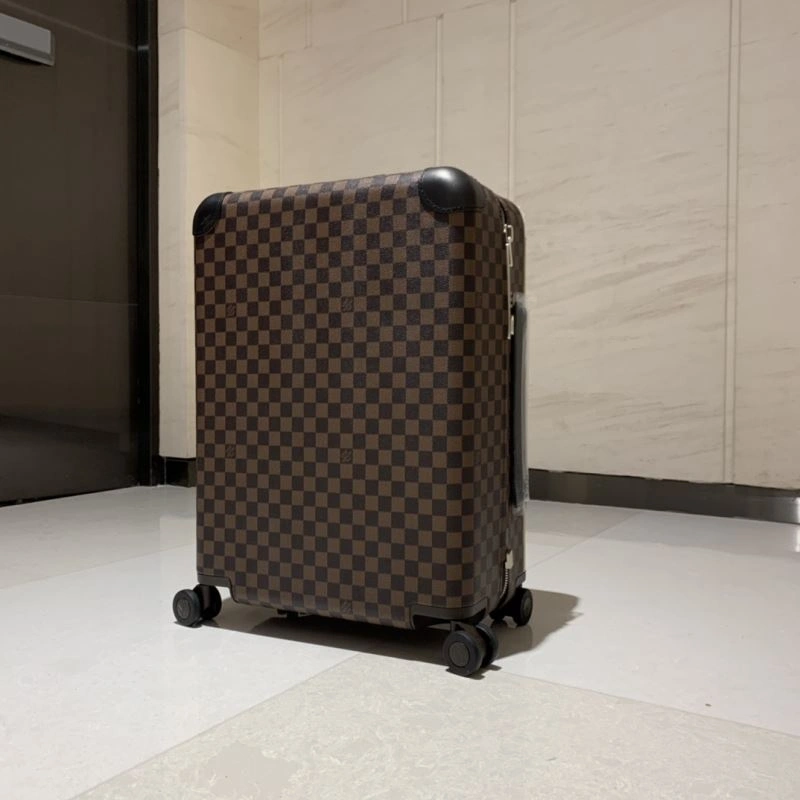 Trendsetting Louis Vuitton Suitcase 65377