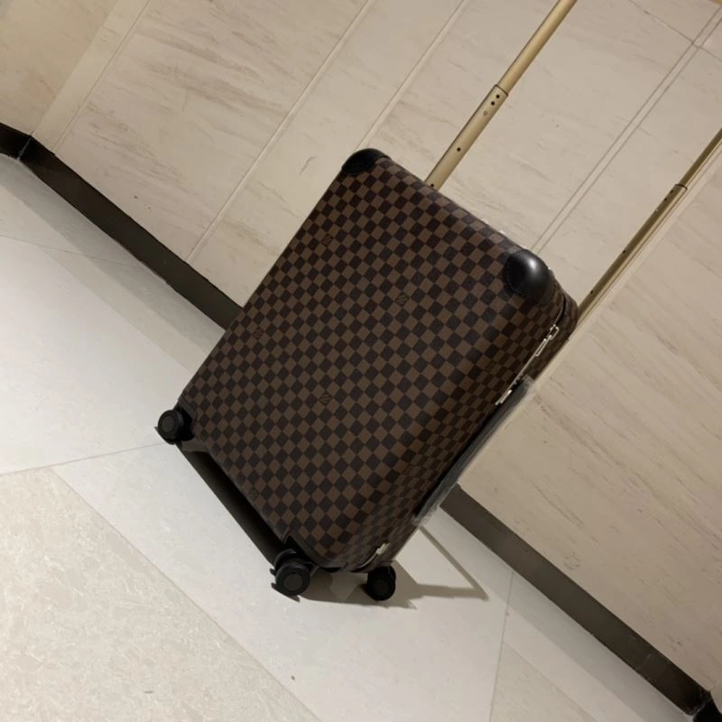 Trendsetting Louis Vuitton Suitcase 65377