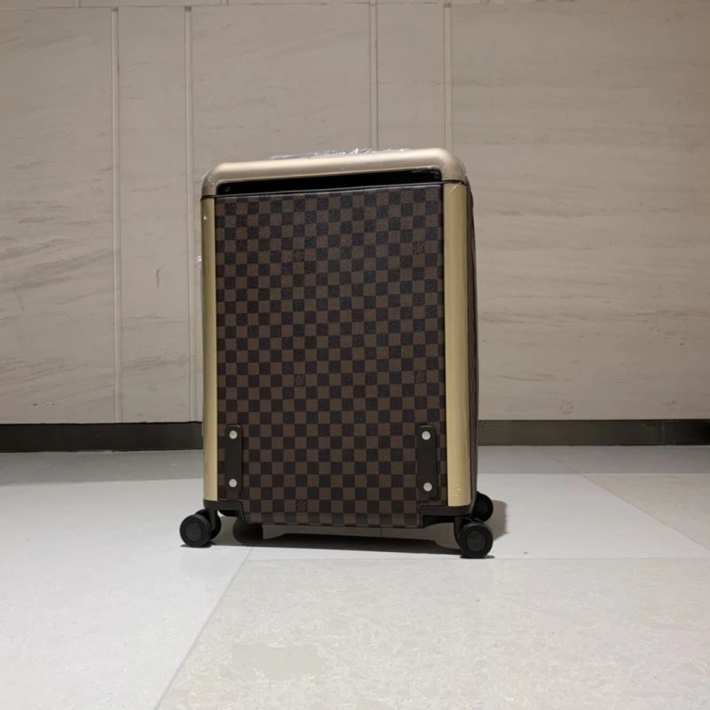 Trendsetting Louis Vuitton Suitcase 65377