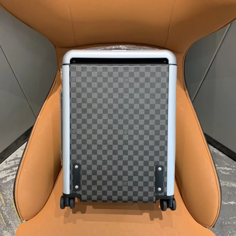 OdorResistant Louis Vuitton Suitcase 65373