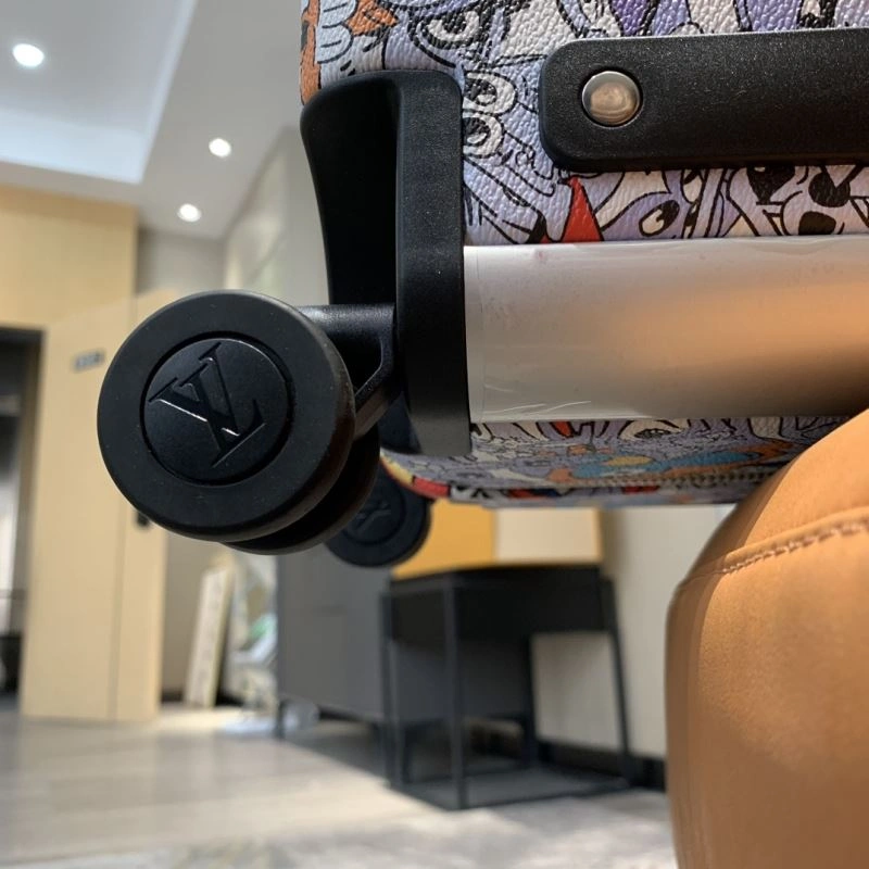 Louis Vuitton Suitcase Efficient 65372