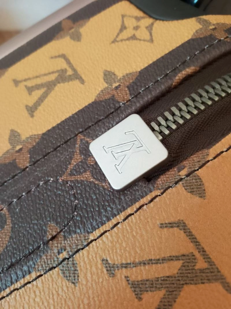 Louis Vuitton Suitcase Premium 65338