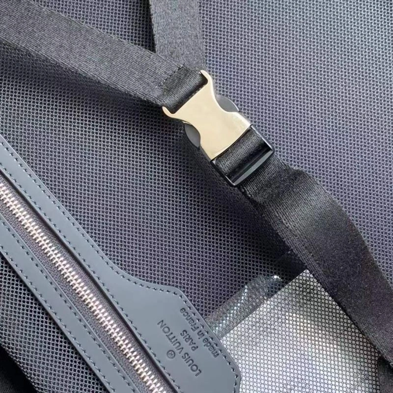 Louis Vuitton Suitcase UrbanStyle 71537