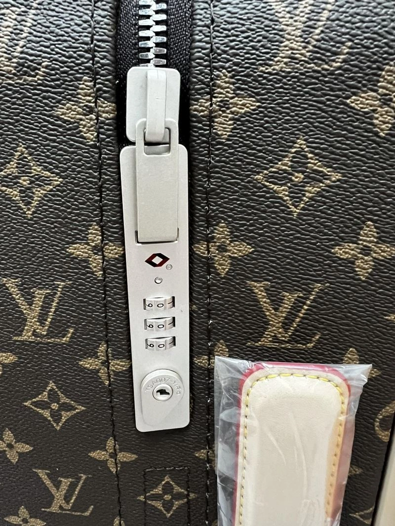 Louis Vuitton Suitcase Neat 71479