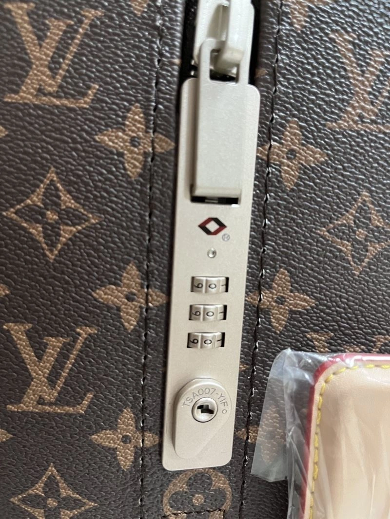 Louis Vuitton Suitcase Elegant 71439