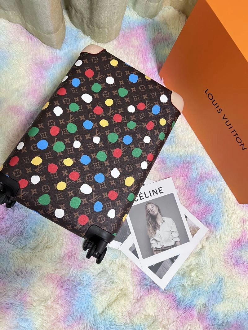 ModernLook Louis Vuitton Suitcase 71437